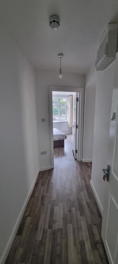 Vh Premier Flat 3 Apartment Gillingham  Exterior photo